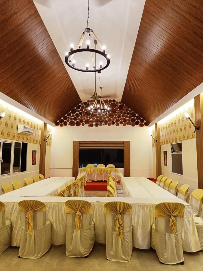 Athirappilly Polaris Resort Kizhake Chālakudi 외부 사진