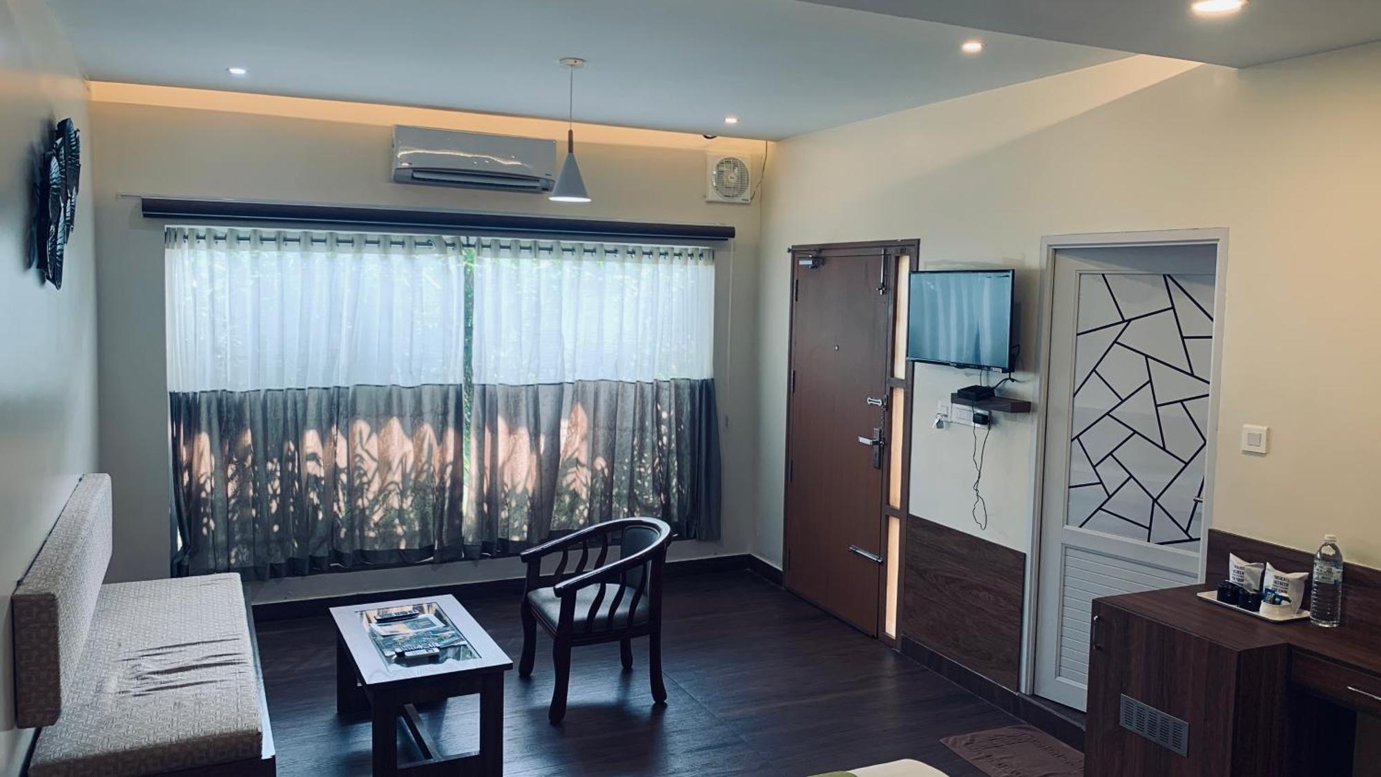 Athirappilly Polaris Resort Kizhake Chālakudi 외부 사진